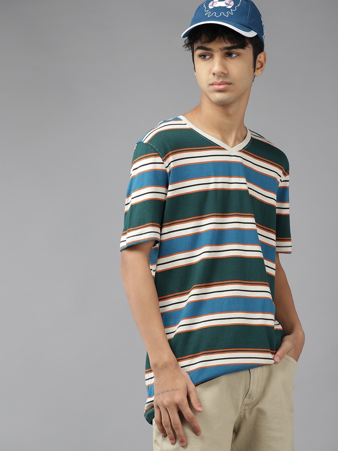 

UTH by Roadster Boys Green & Off White Striped Pure Cotton T-shirt