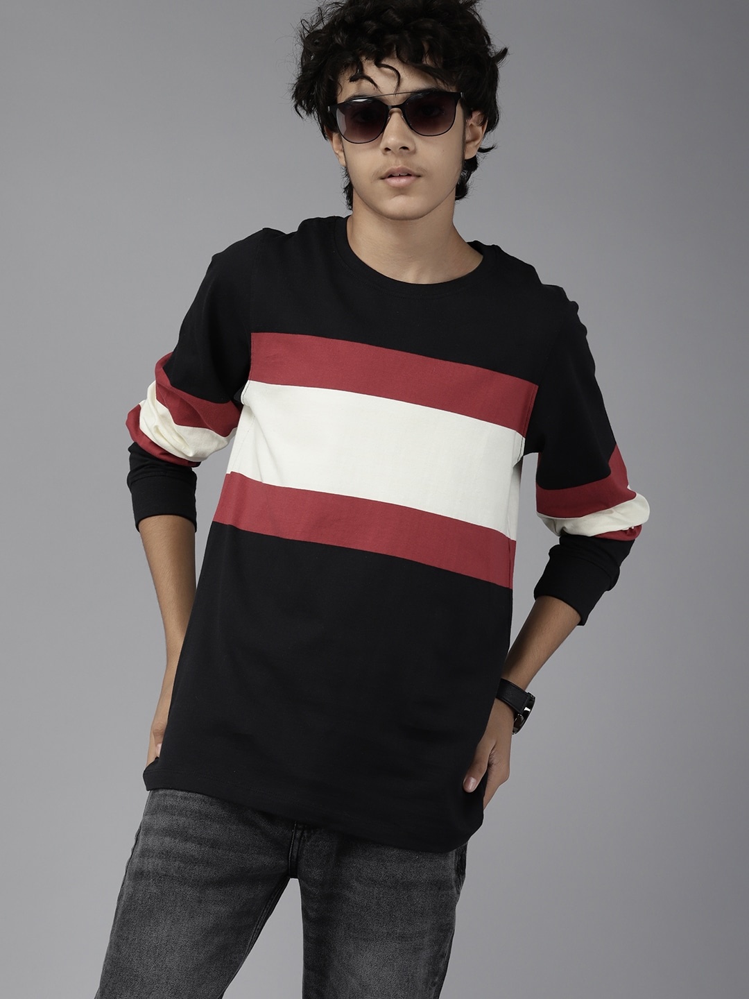 

UTH by Roadster Boys Black & Off White Striped Pure Cotton T-shirt