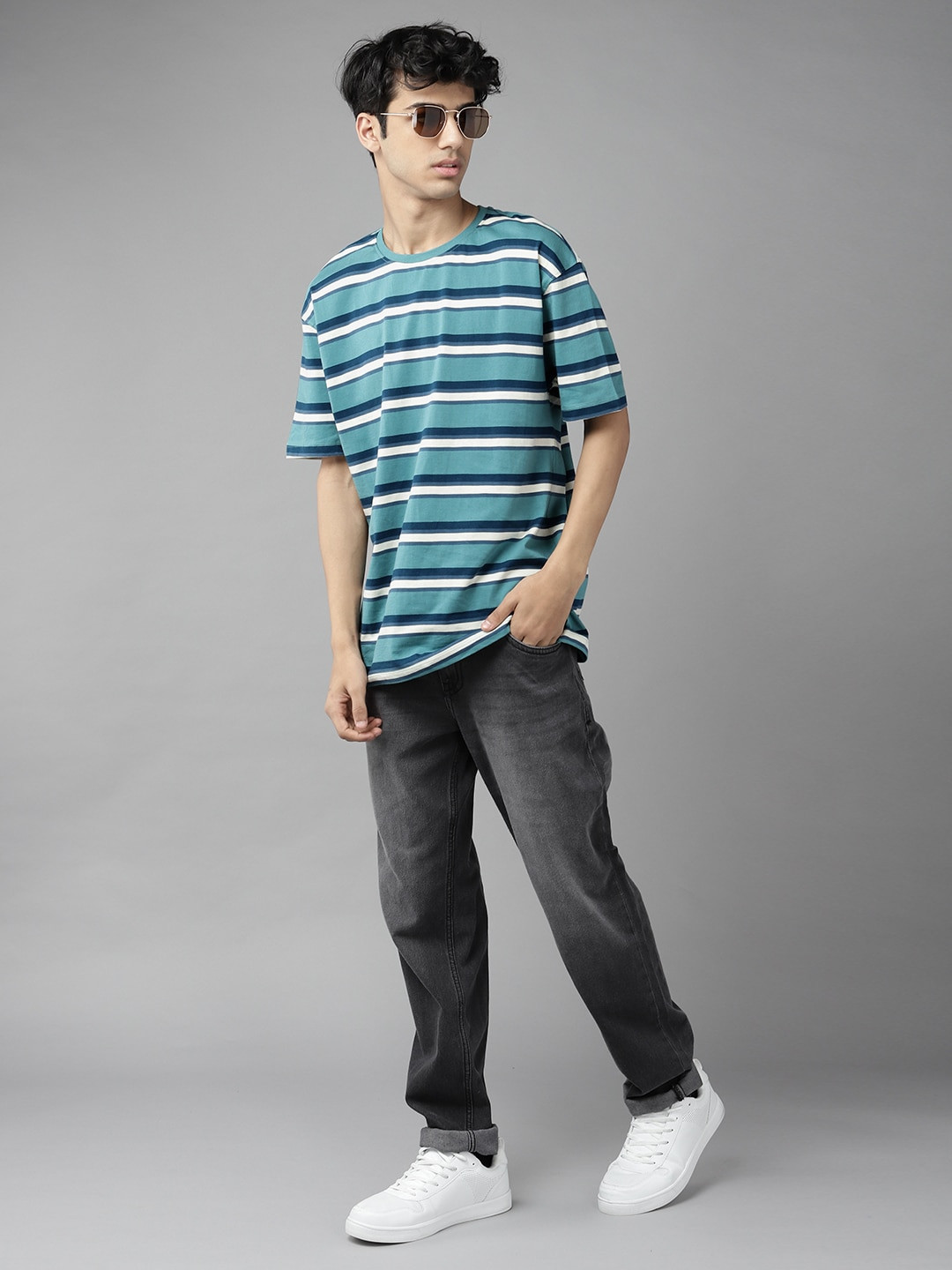 

UTH by Roadster Boys Sea Green & Off White Striped Pure Cotton T-shirt