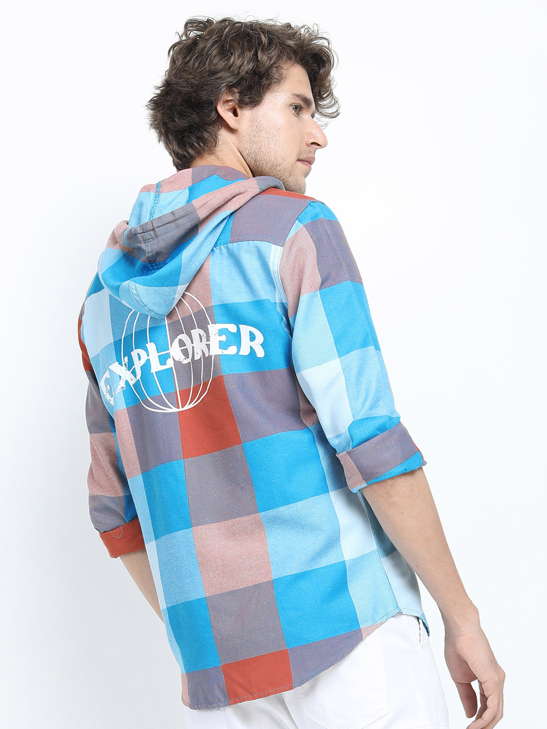 

KETCH Men Blue & Red Slim Fit Checked Casual Shirt