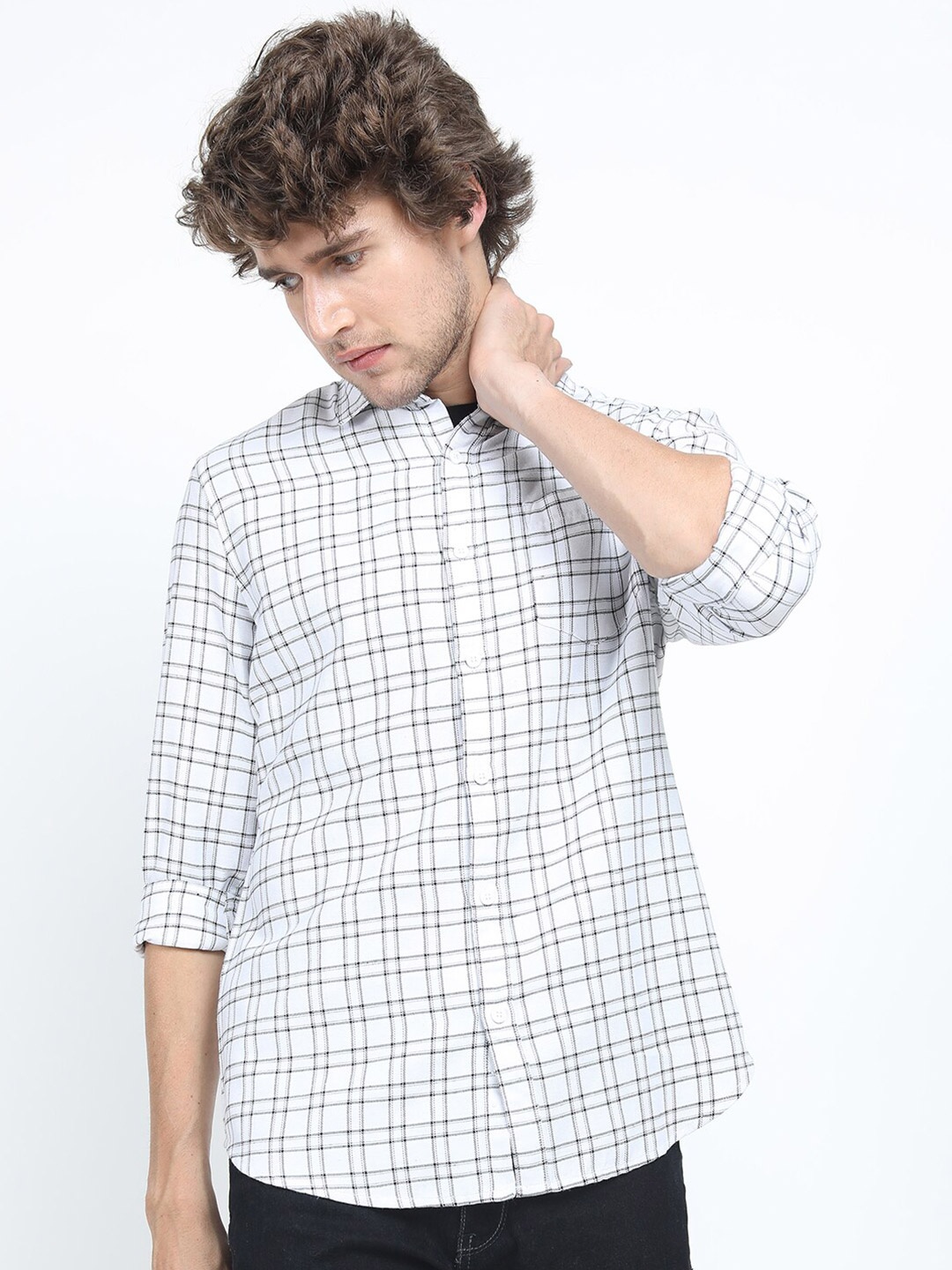 

KETCH Men White & Black Slim Fit Checked Casual Shirt