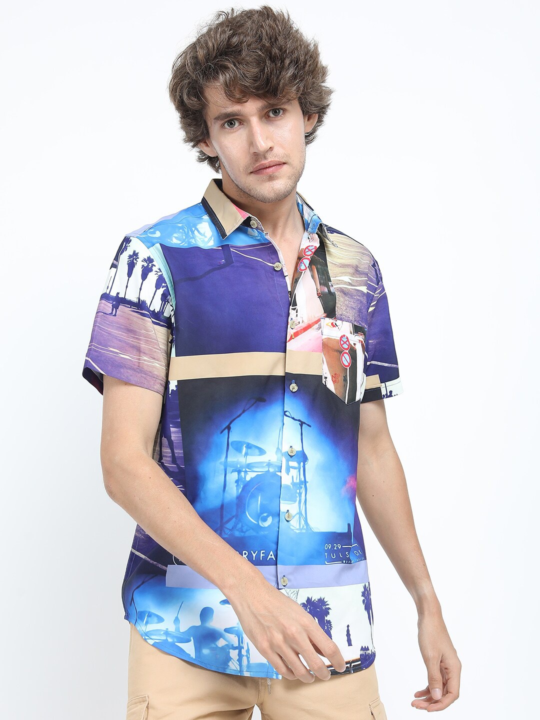 

LOCOMOTIVE Men Blue Slim Fit Printed Casual Shirt