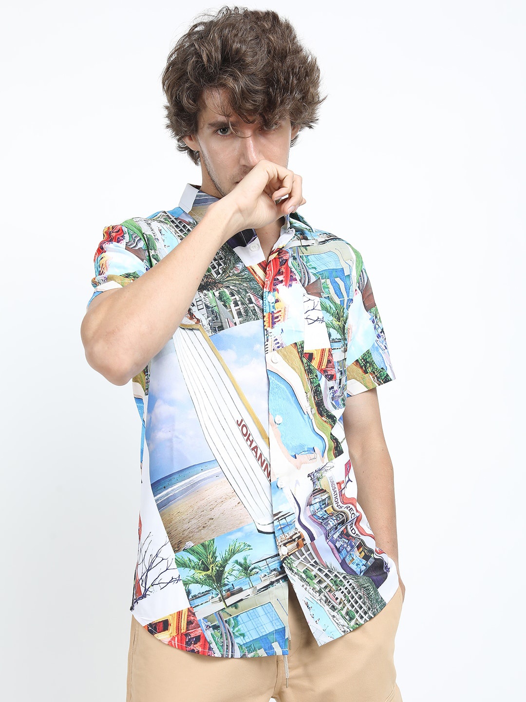 

LOCOMOTIVE Men White & Blue Slim Fit Graphic Printed Casual Shirt