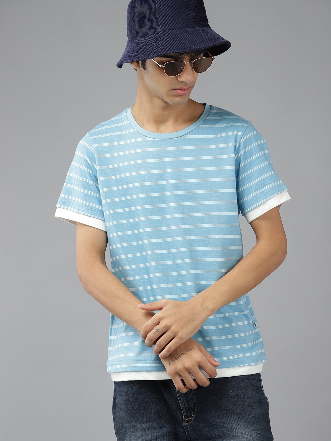 

UTH by Roadster Boys Blue Striped Pure Cotton T-shirt