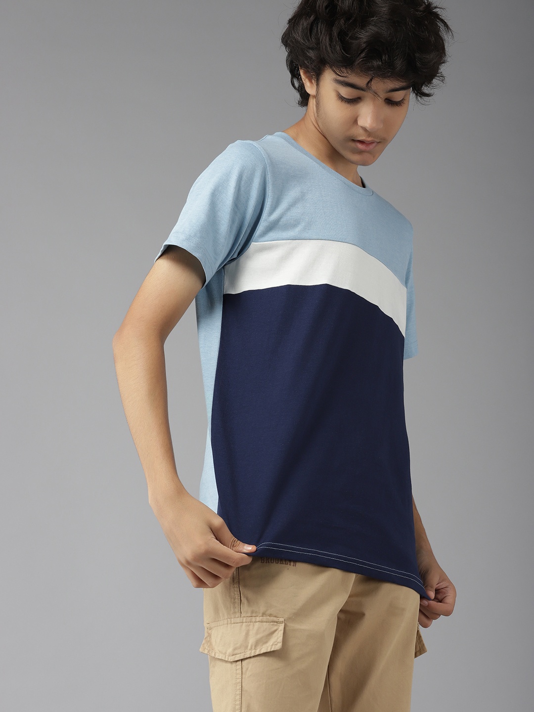 

UTH by Roadster Boys Blue & White Pure Cotton Striped T-shirt