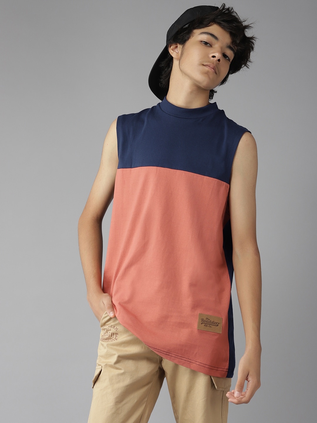 

UTH by Roadster Boys Navy Blue & Rust Orange Colourblocked Pure Cotton T-shirt