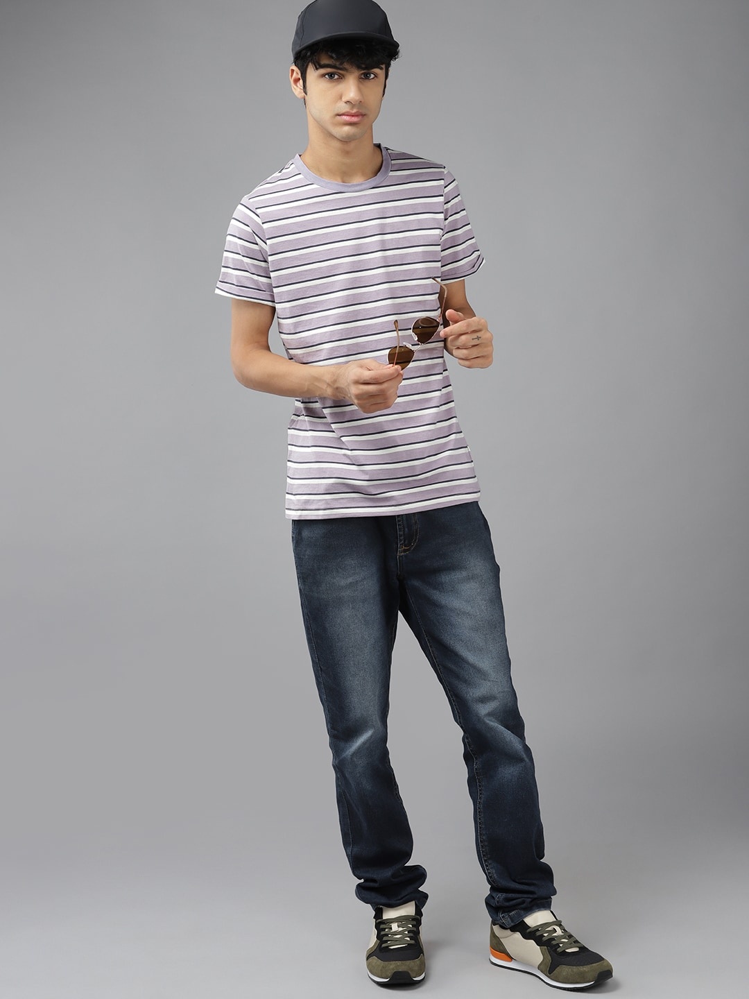 

UTH by Roadster Boys Grey & Black Striped Pure Cotton T-shirt