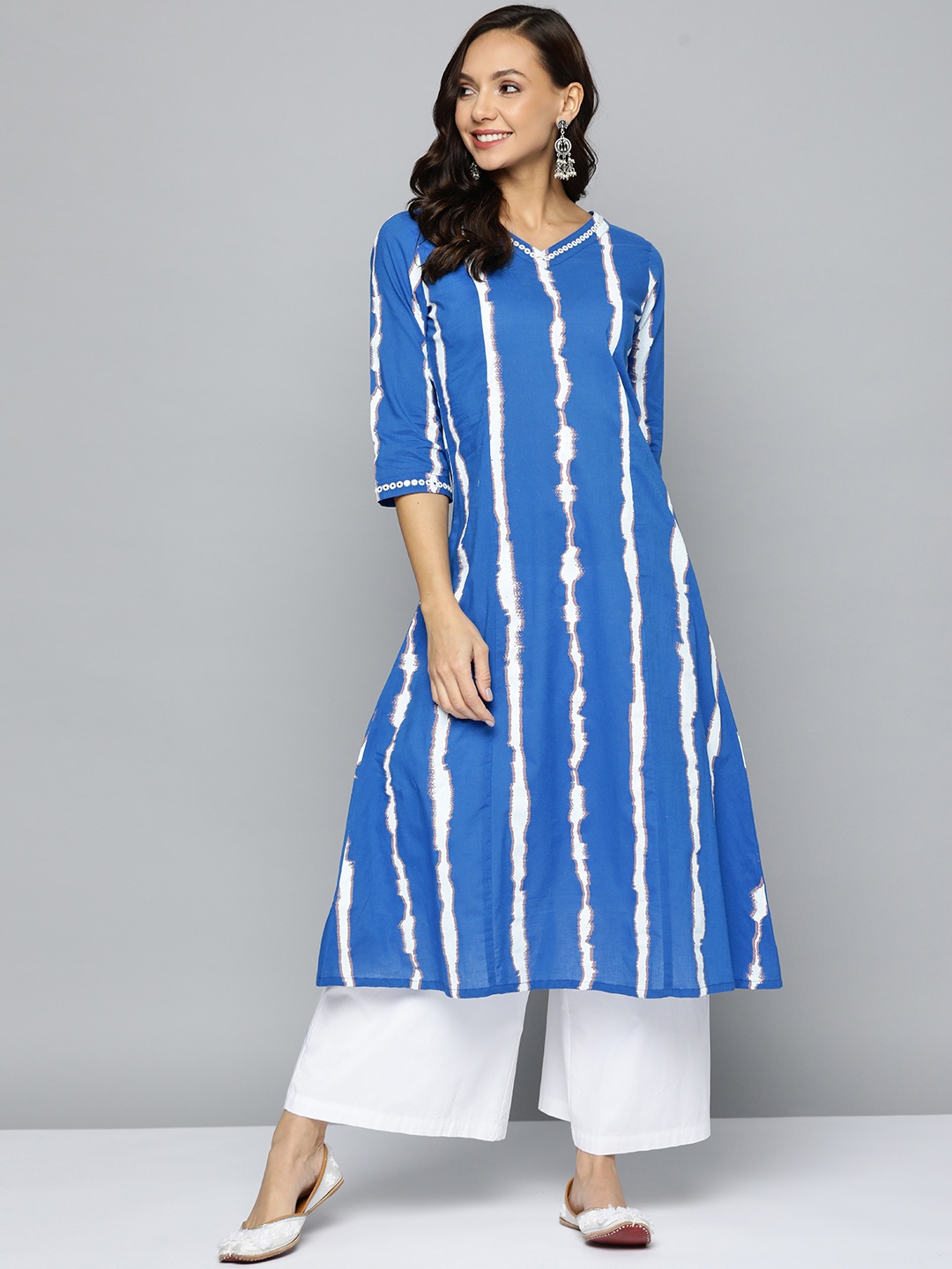

HERE&NOW Women Blue & White Striped Embroidered Mirror Work A-Line Kurta