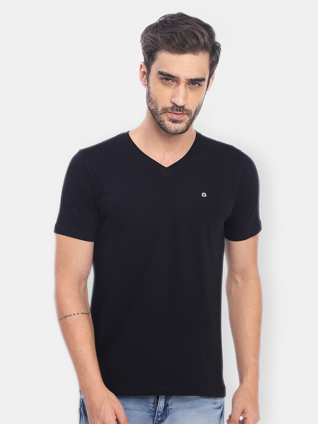 

berry blues Men Solid Cotton T-shirt, Black
