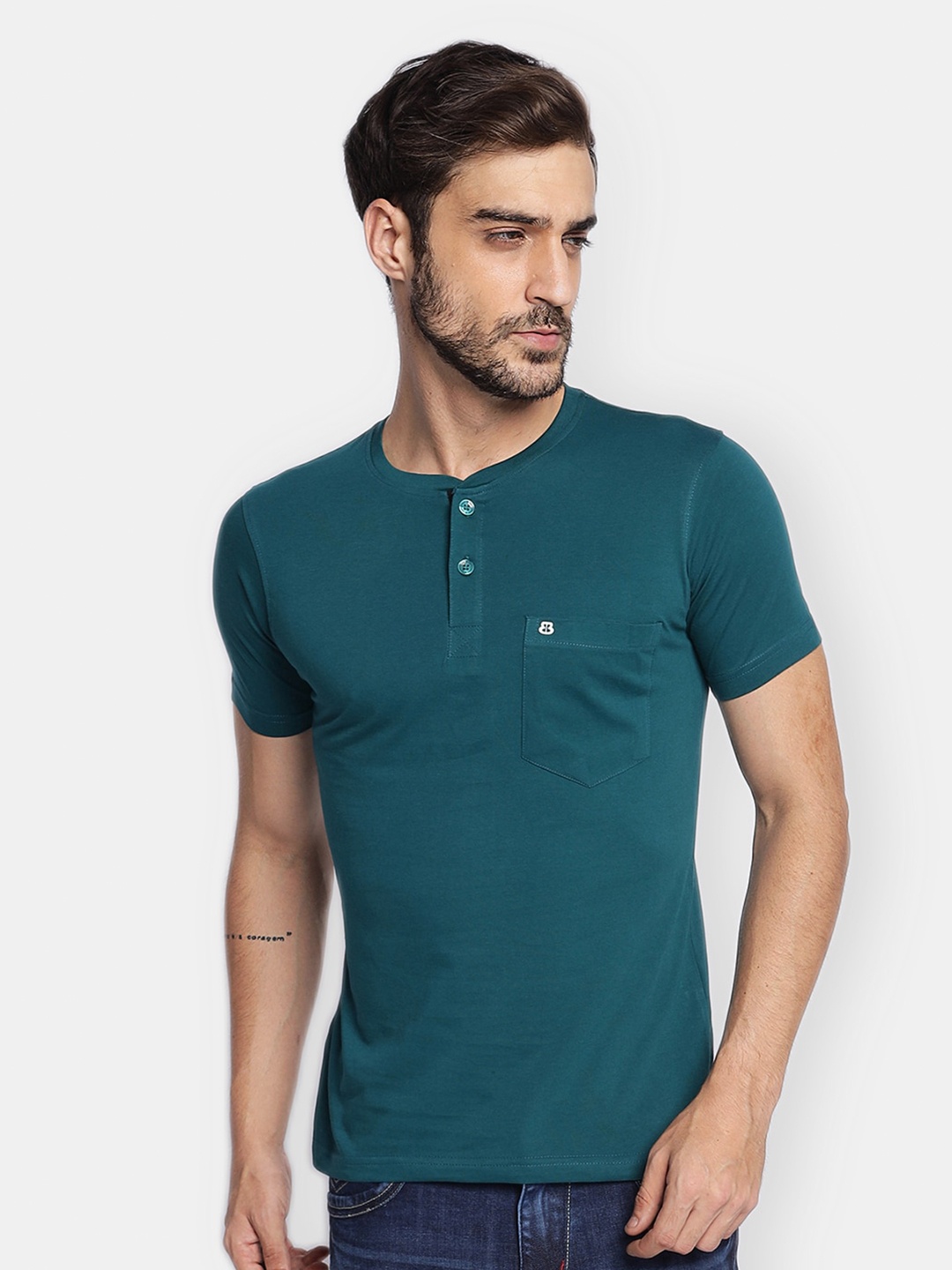 

berry blues Men Solid Henley Neck Cotton T-shirt, Teal