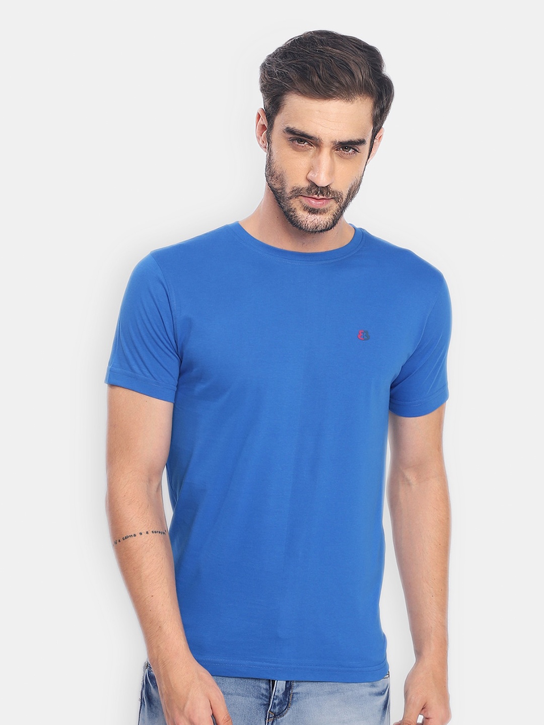 

berry blues Men Blue Cotton T-shirt