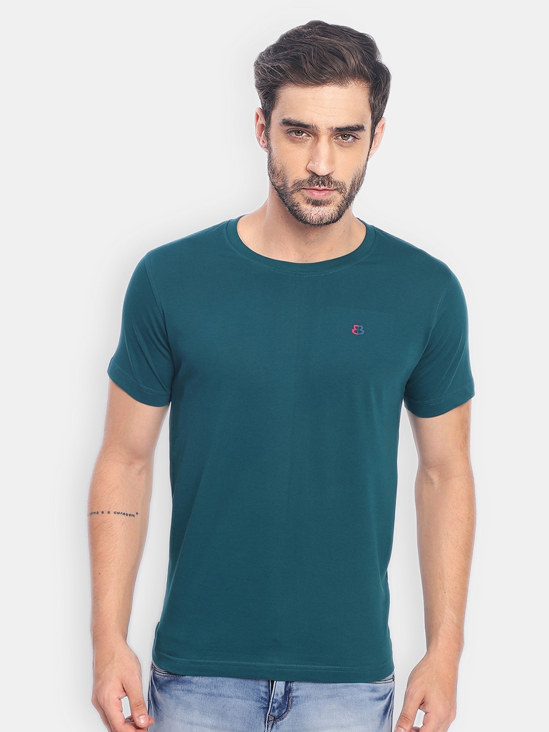 

berry blues Men Solid Cotton T-shirt, Green