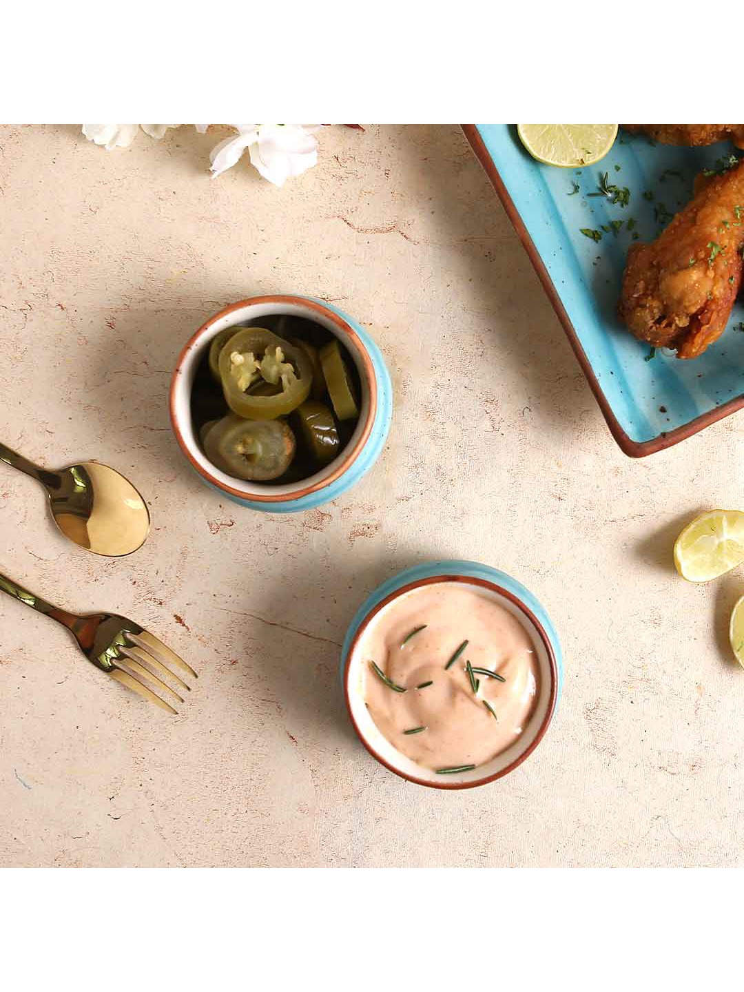 

Wonderchef Blue & Brown 2 Pieces Textured Teramo Stoneware Vati Matte Bowls