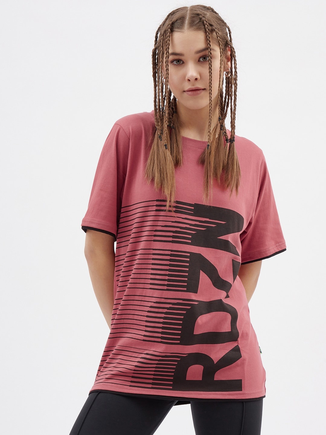 

Rodzen Women Pink & Black Typography Printed Loose Cotton T-shirt