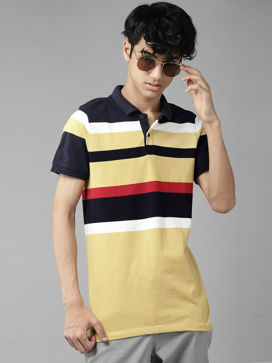 

UTH by Roadster Boys Beige & Navy Blue Striped Polo Collar Pure Cotton T-shirt