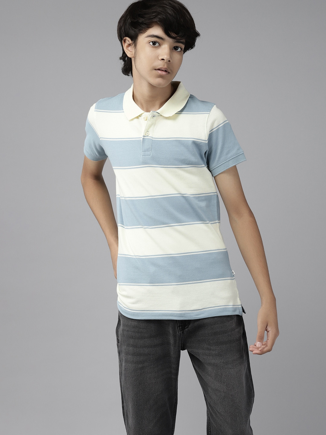 

UTH by Roadster Boys Off White & Blue Striped Polo Collar Pure Cotton T-shirt