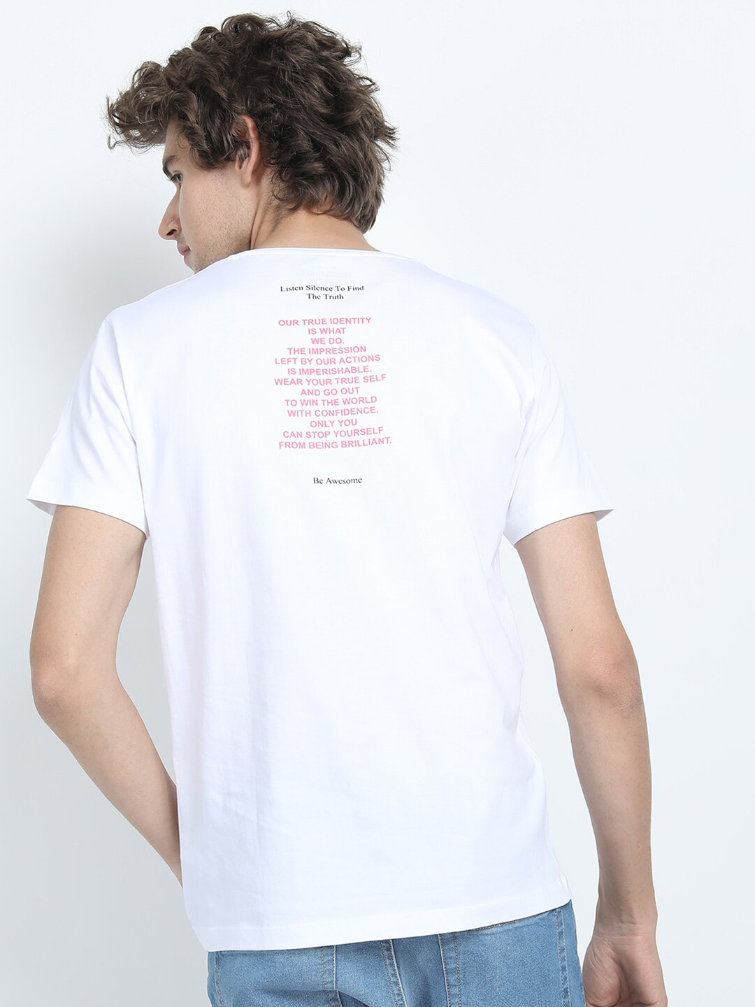 

HIGHLANDER Men White & Pink Typography Printed Slim Fit Cotton T-shirt