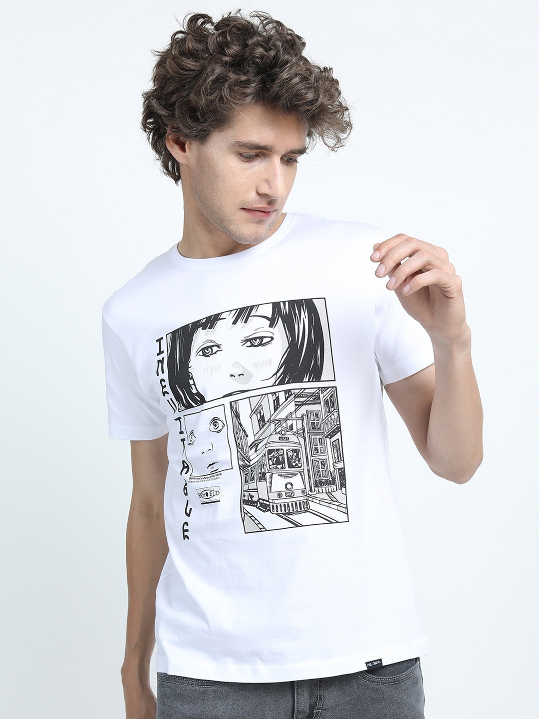 

HIGHLANDER Men White & Black Printed Slim Fit Cotton T-shirt