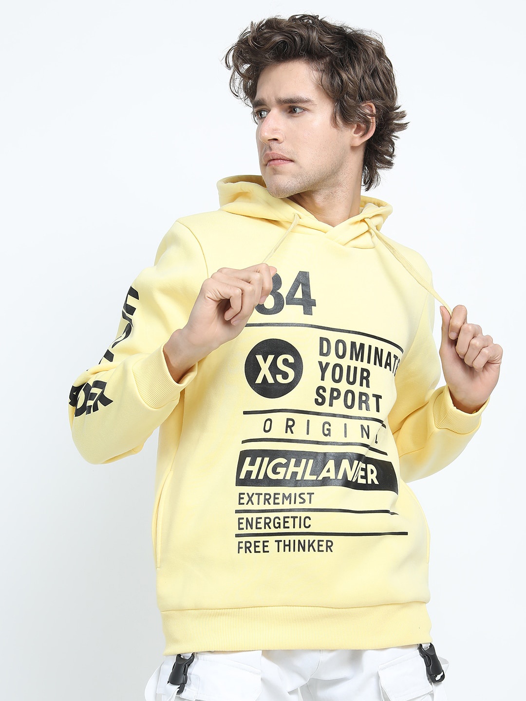 

HIGHLANDER Men Yellow Printed Hooded Sweatshirt