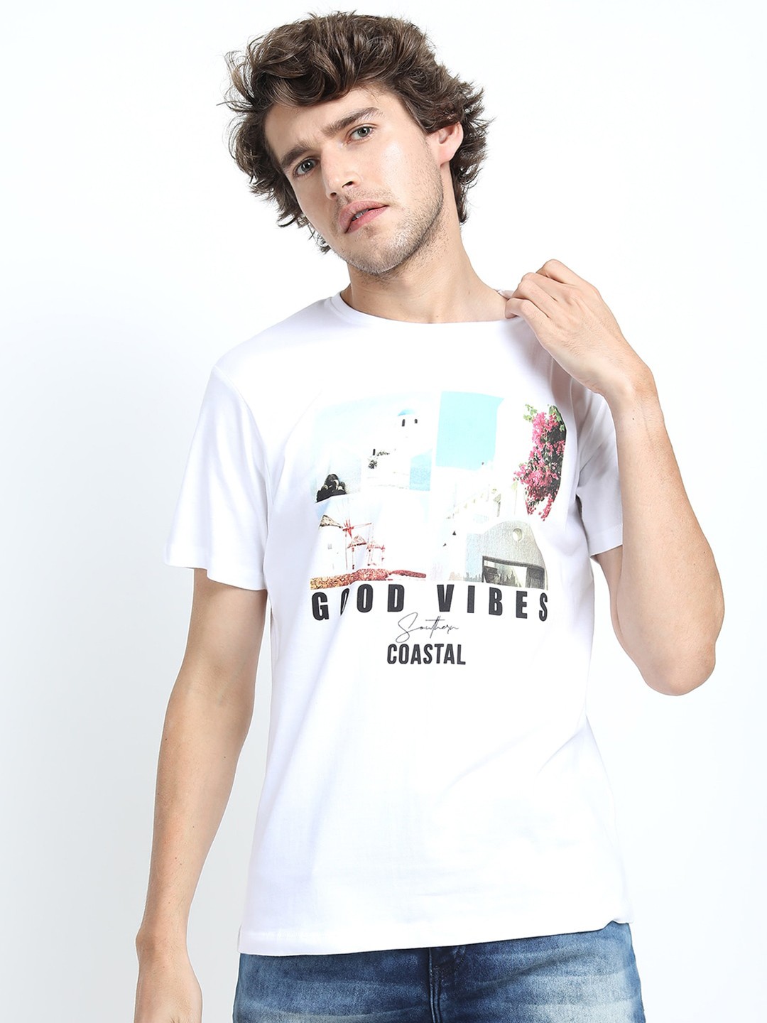 HIGHLANDER Men White Typography Printed Slim Fit T-shirt