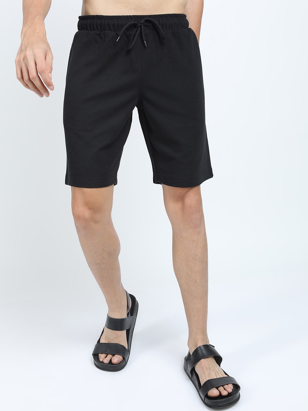 

HIGHLANDER Men Black Knitted Mid Rise Shorts