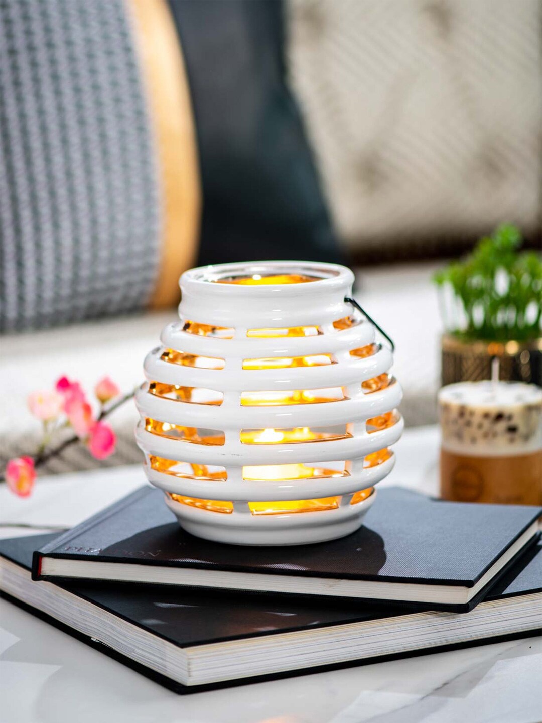 

THEDECORKART White Patterned Ceramic Lantern Tea-Light Holder