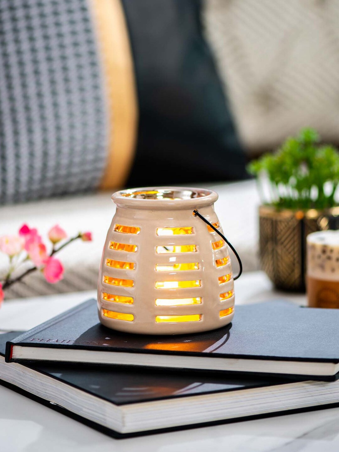

THEDECORKART Beige Lantern Tea-Light Candle Holder