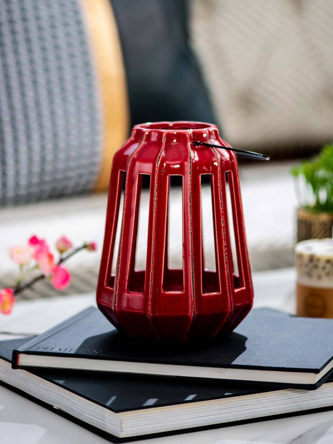 

THEDECORKART Red Tea-Light Candle Holder