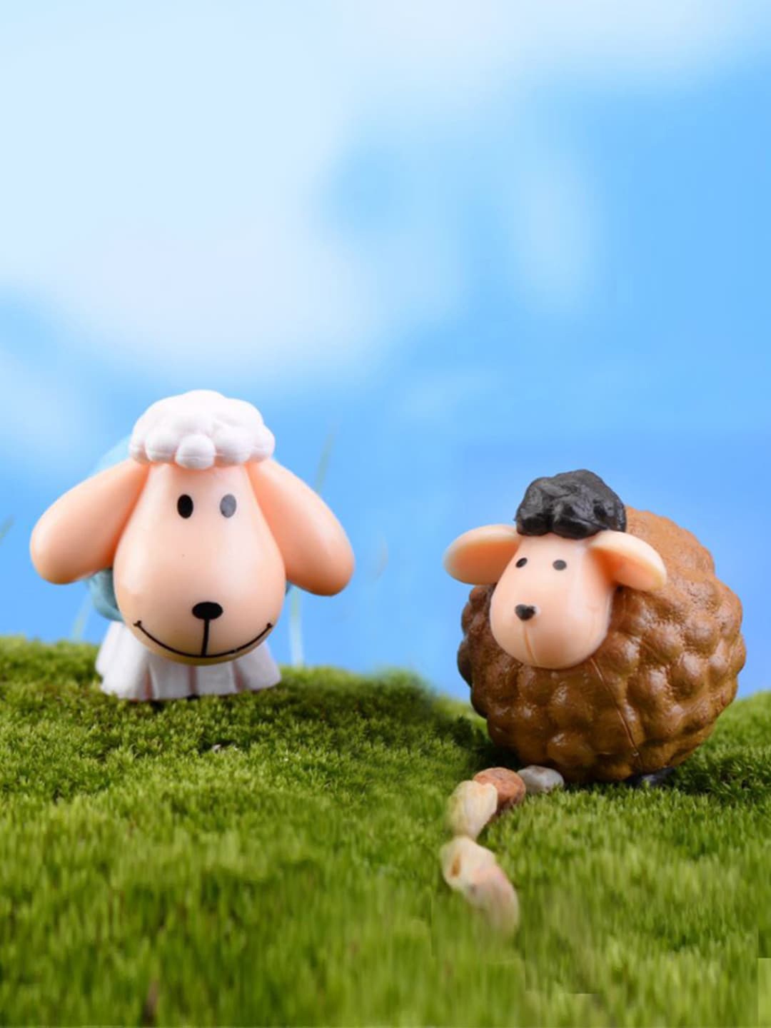 

TAYHAA Set of 10 Blue & Brown Lamb & Sheep Garden Toy Showpiece