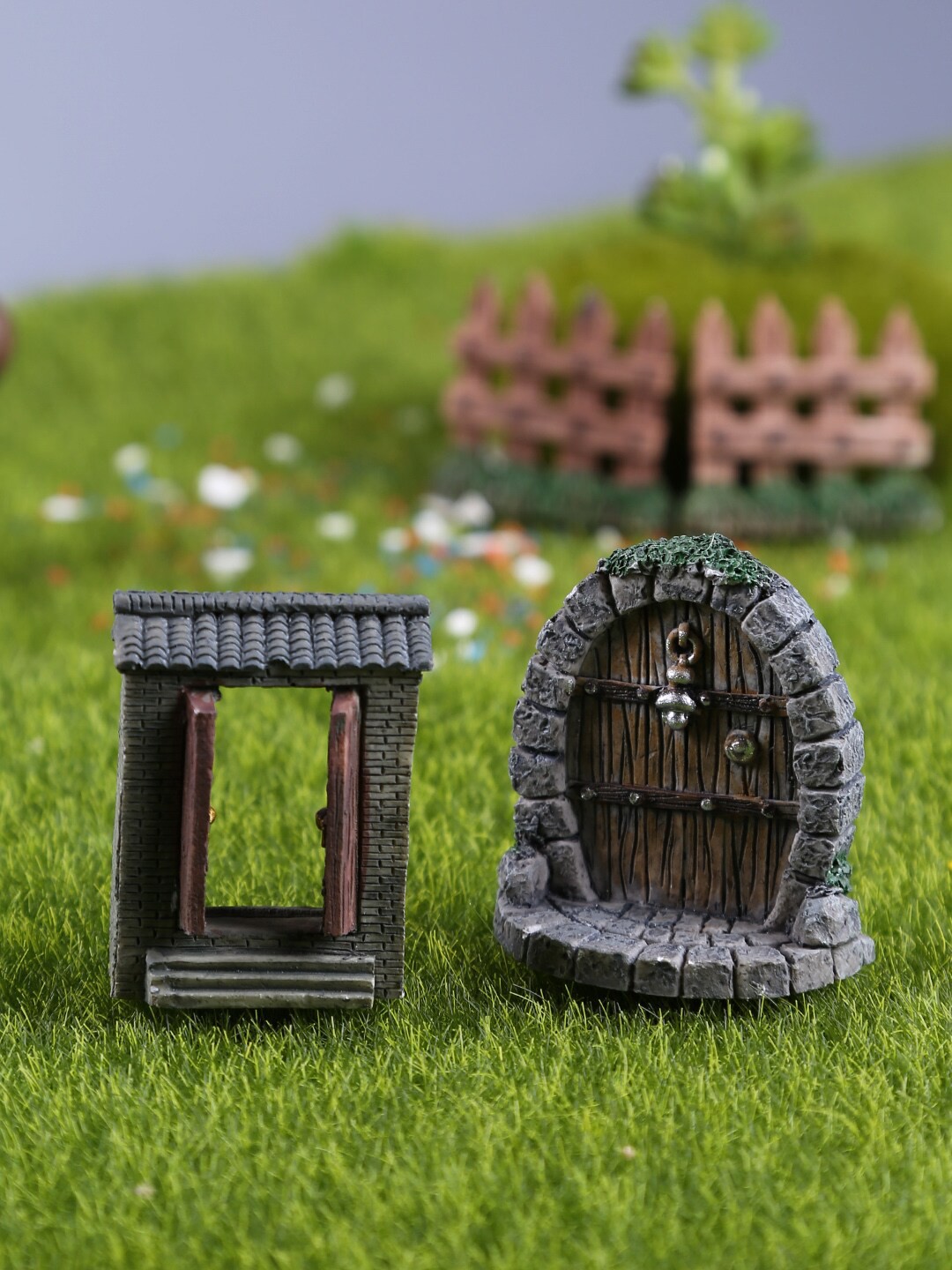 

TAYHAA Set Of 2 Grey & Brown Open Door and Window Viking Vibe Garden Accessories