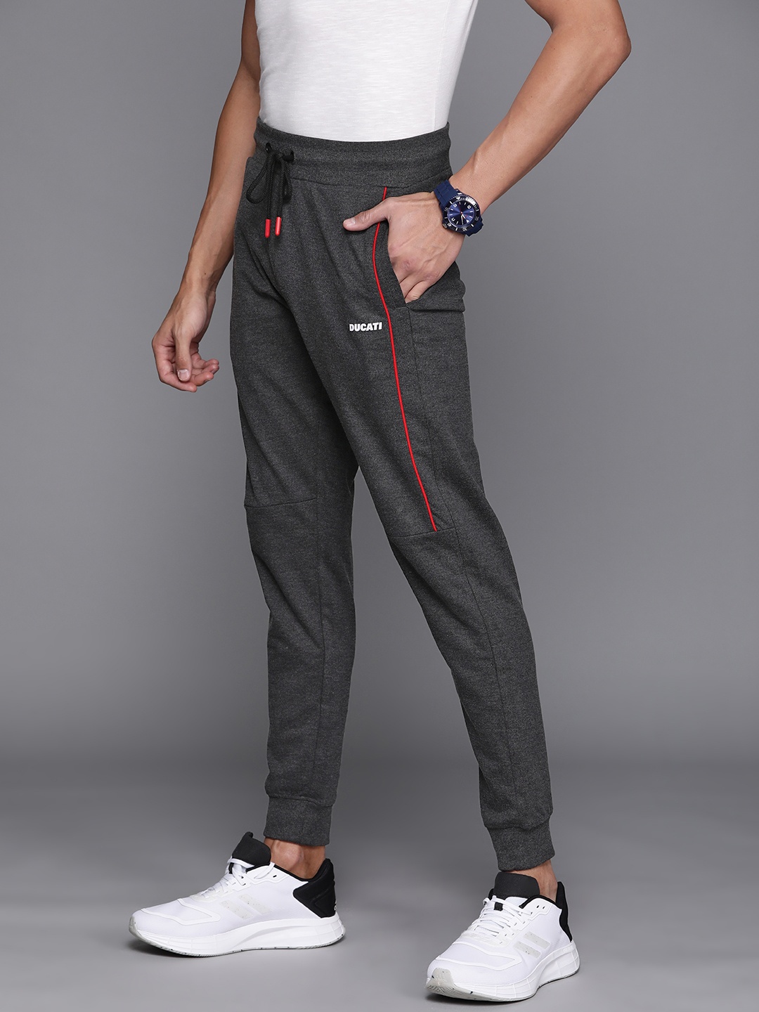 

Ducati Men Charcoal Grey Solid Joggers