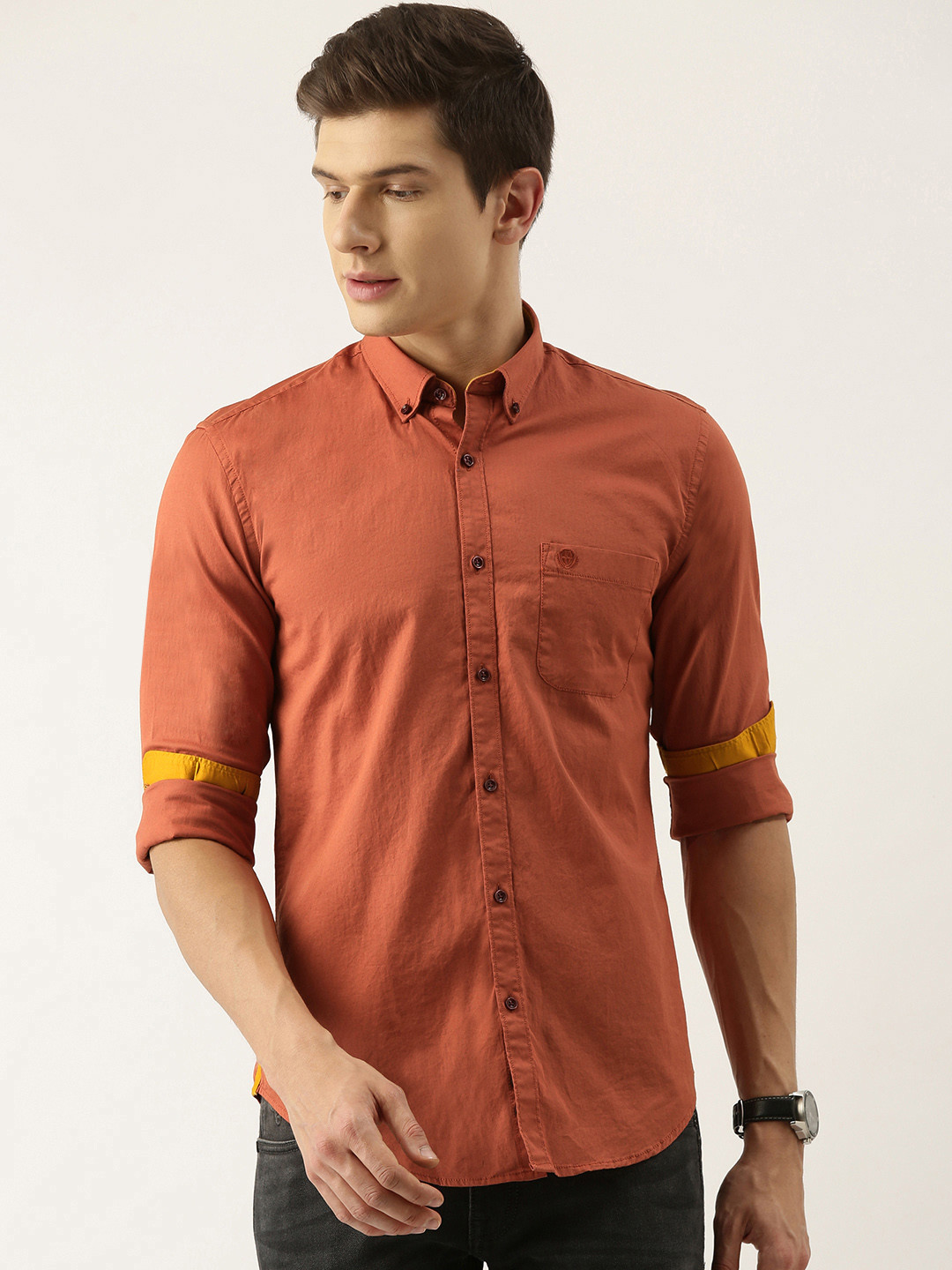 

PETER ENGLAND UNIVERSITY Men Red Slim Fit Casual Shirt