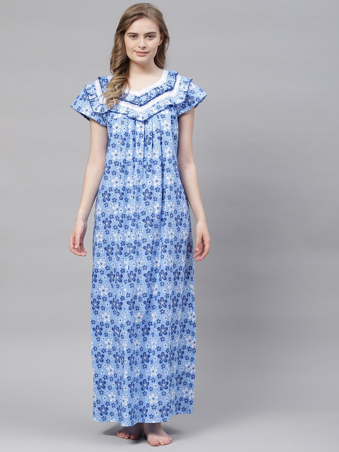 

Vemante Women Blue Pure Cotton Floral Printed Maxi Nightdress