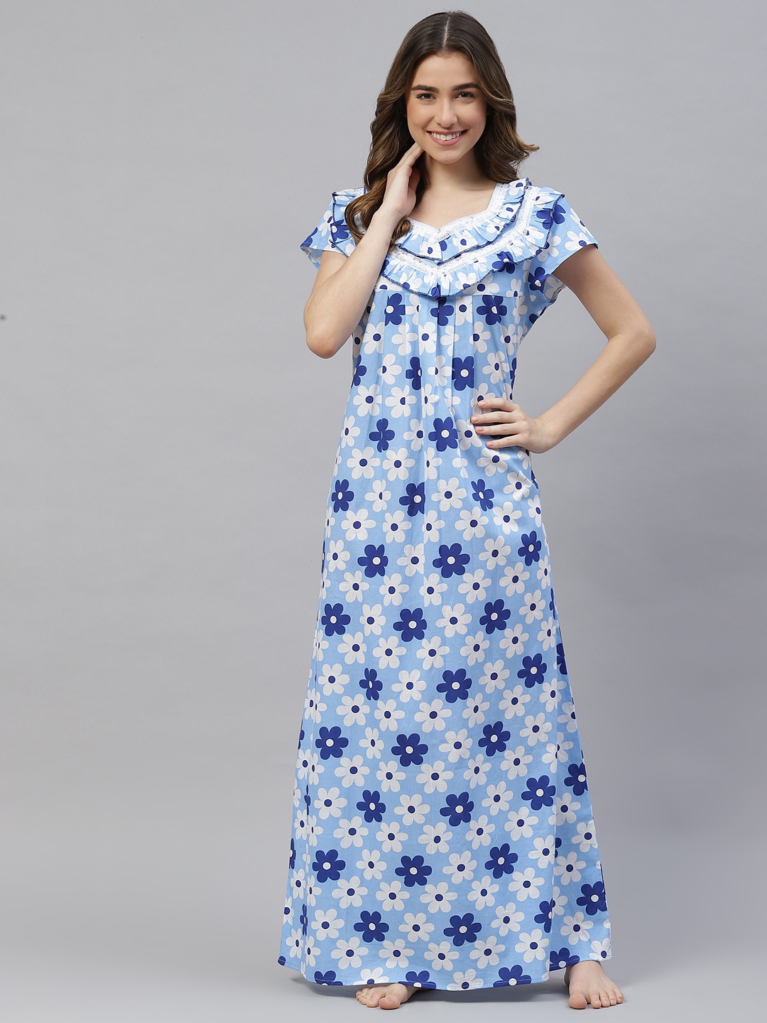 

Vemante Blue Pure Cotton Floral Printed Maxi Nightdress