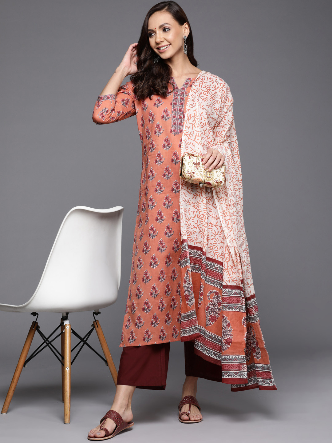 

Indo Era Women Peach-Coloured Ethnic Motifs Printed Kurta with Palazzos & With Dupatta
