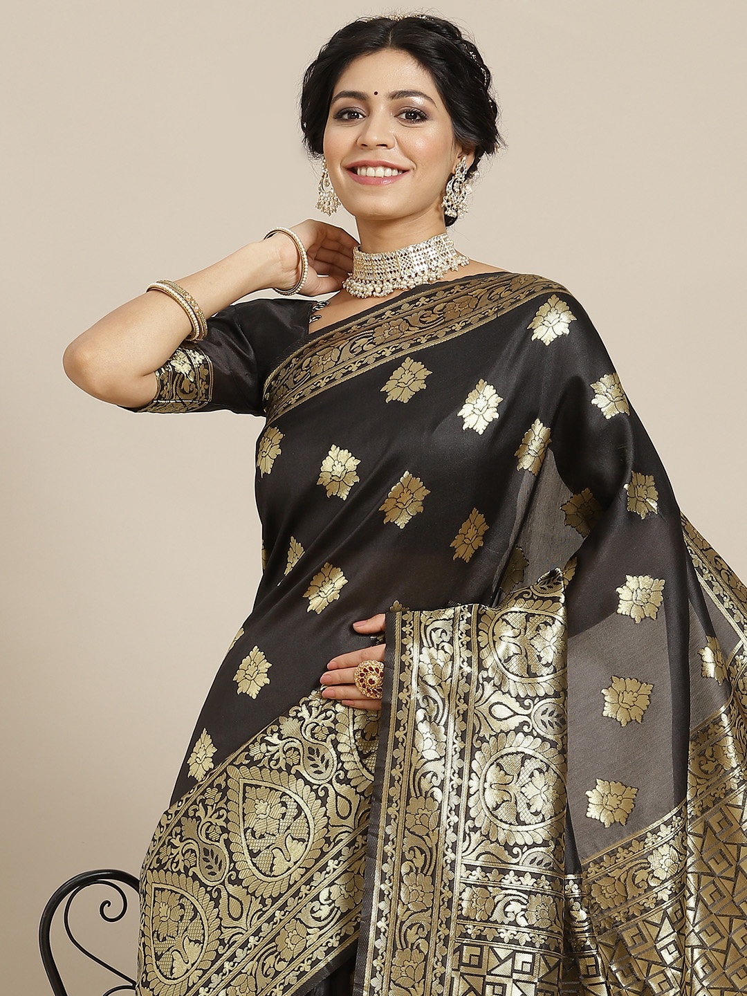 

SIRIL Black & Gold-Toned Ethnic Motifs Zari Kanjeevaram Saree