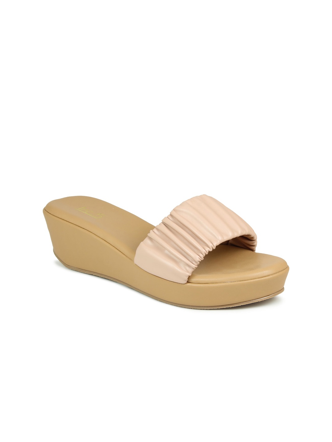 

Inc 5 Peach-Coloured Wedge Sandals