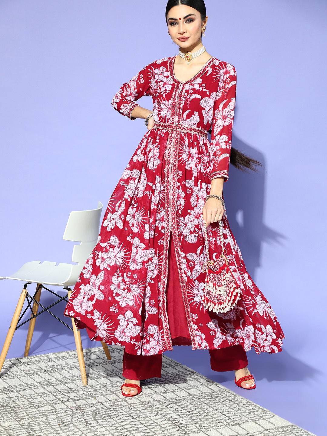 

ZOLA Charming Maroon Georgette Swirling Volume Kurta