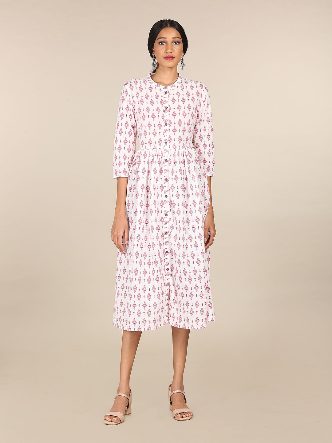 

Karigari Women White & Pink Floral Fit And Flare Midi Dress