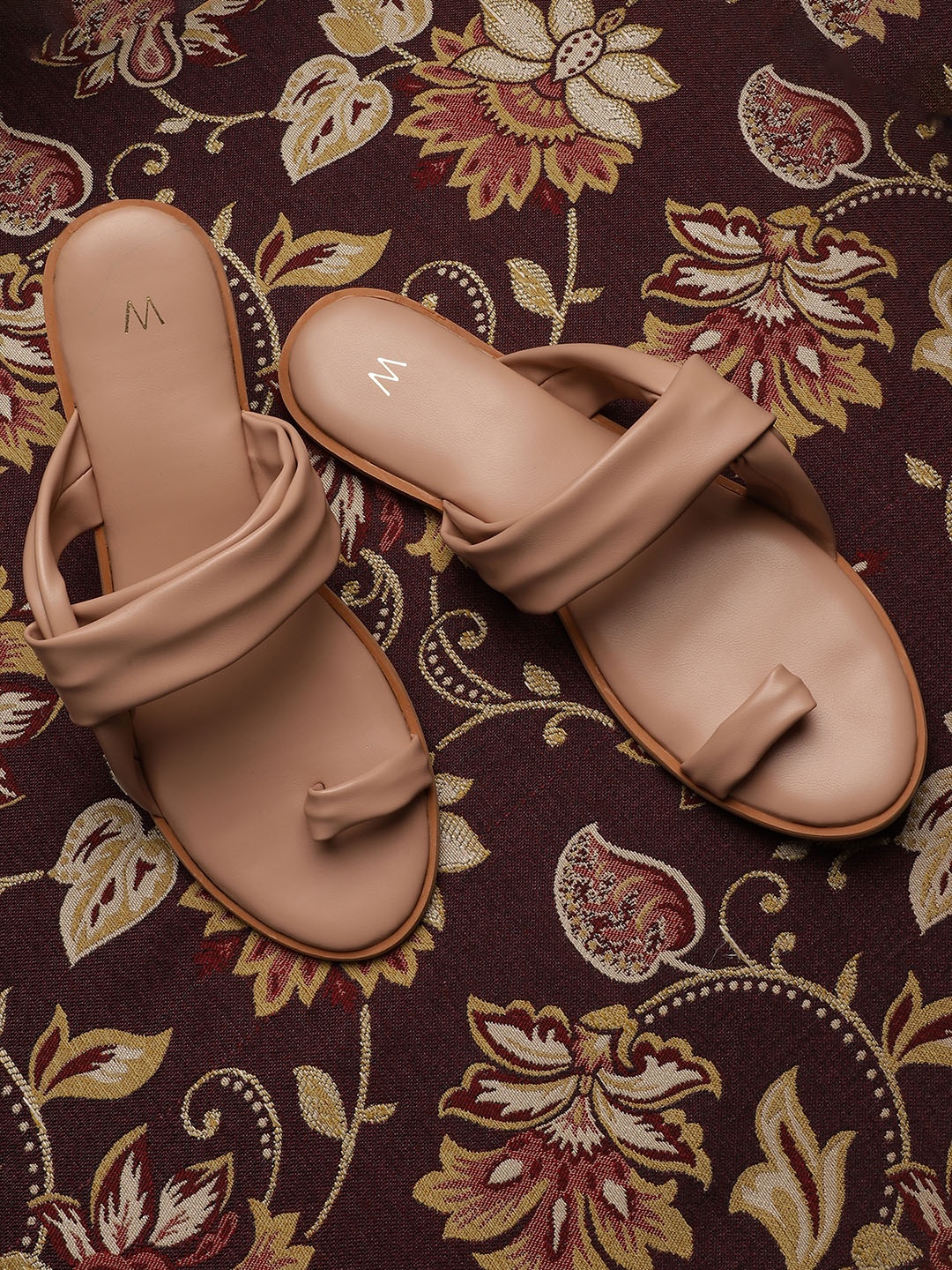 

W Women Rose Ethnic One Toe Flats