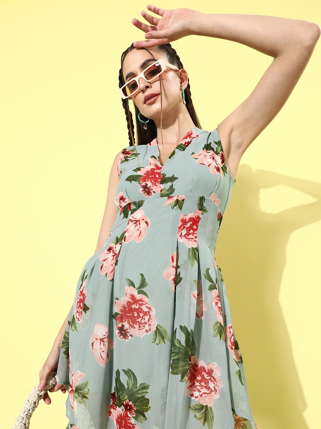 

KASSUALLY Women Stunning Blue Floral Volume Play Dress