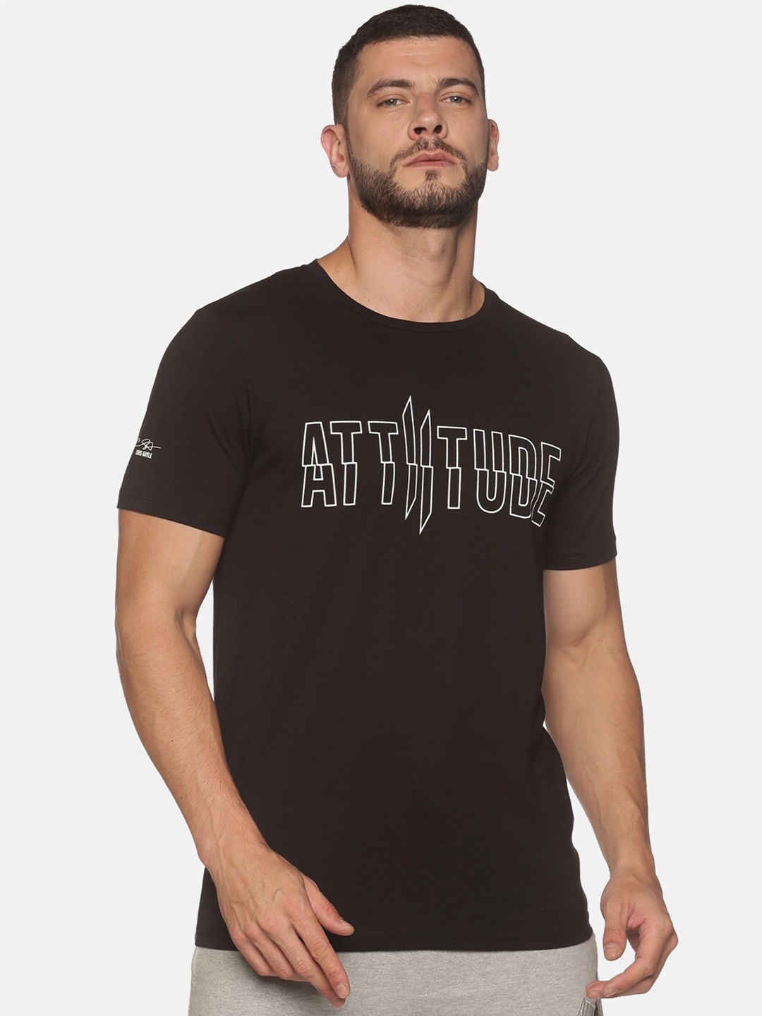 

ATTIITUDE Men Black Typography Printed Dri-FIT Slim Fit T-shirt