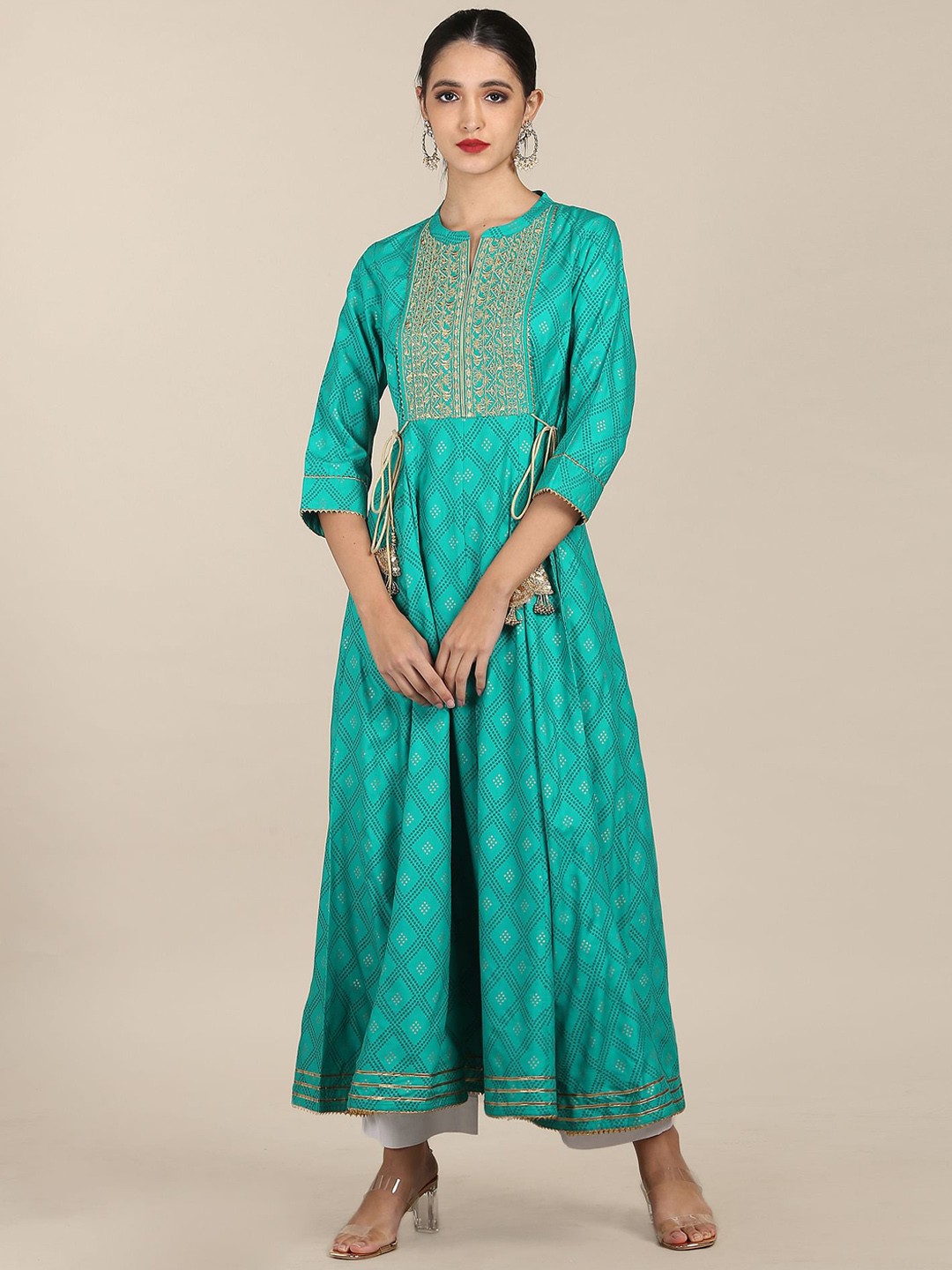 

Anahi Women Turquoise Blue Yoke Design Thread Work Kurta