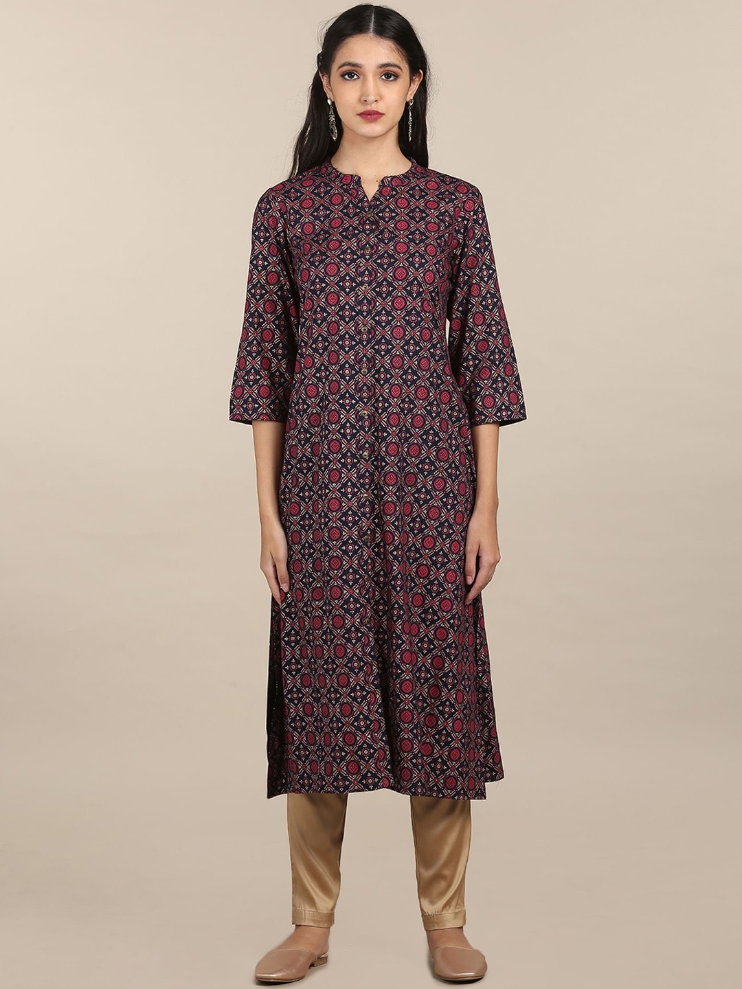 

Karigari Women Blue Ethnic Motifs Printed Kurta, Navy blue