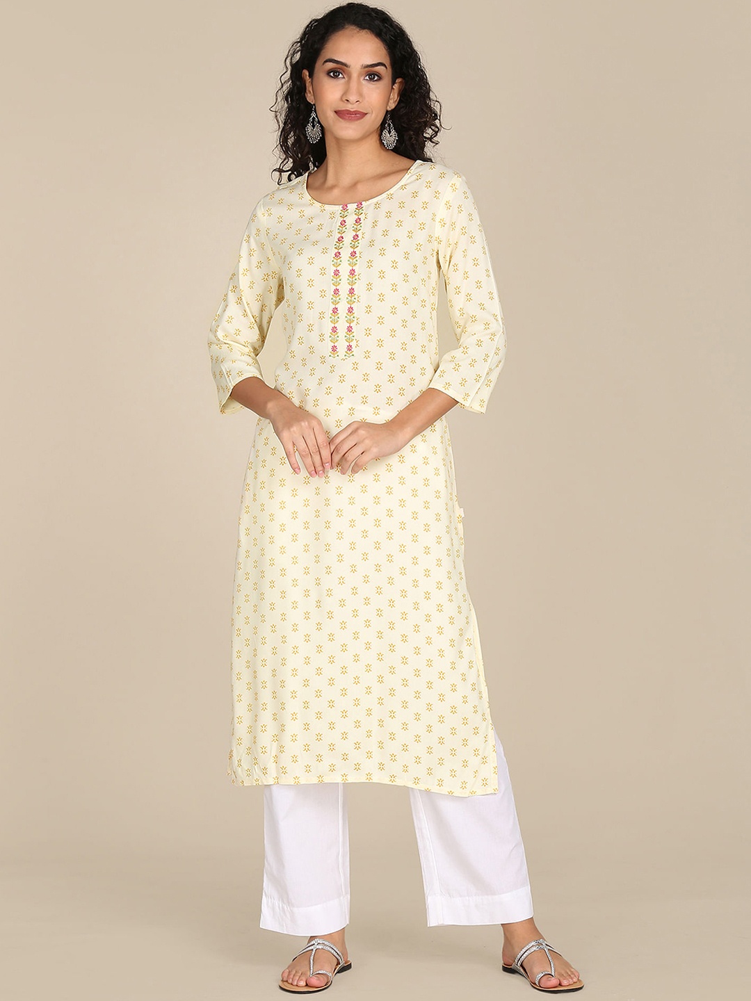 

Karigari Women Cream & Yellow Floral Printed Round Neck Kurta