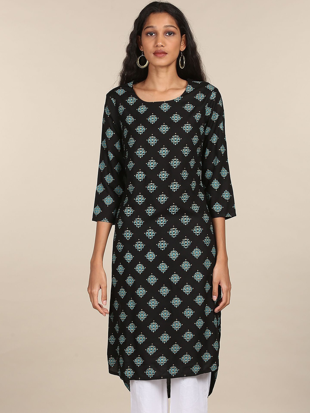 

Karigari Women Black Geometric Printed Kurta