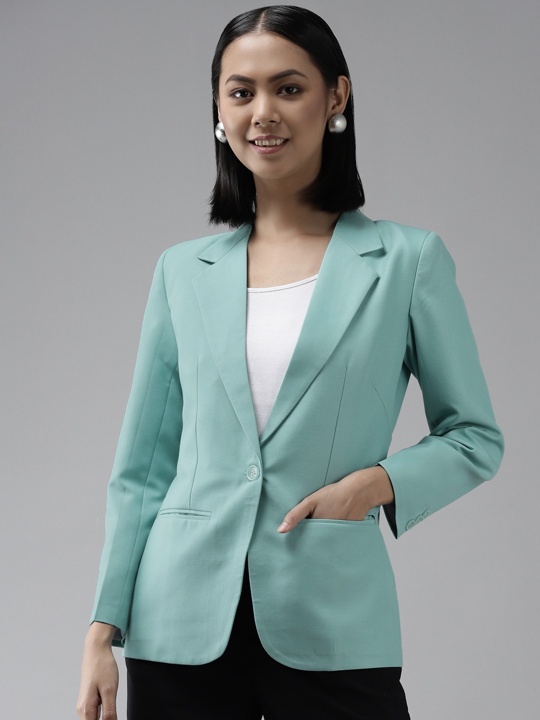 

Shaftesbury London Women Sea Green Solid Slim Fit Single-Breasted Blazer