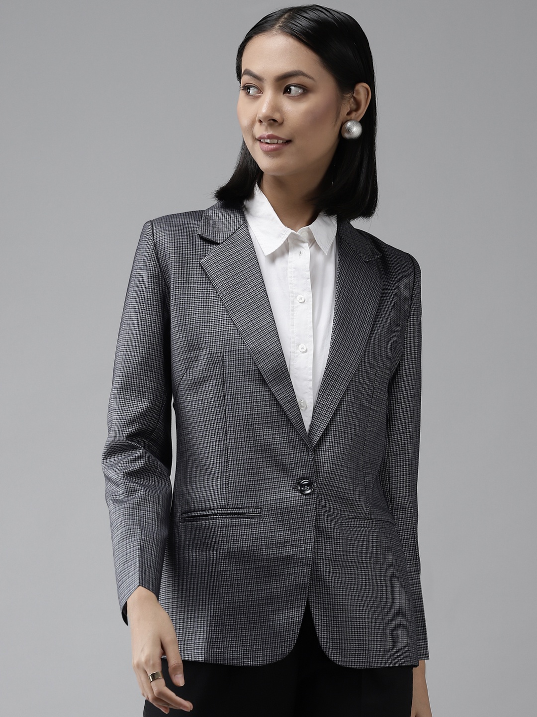 

Shaftesbury London Women Grey Checked Slim-Fit Single-Breasted Formal Blazer