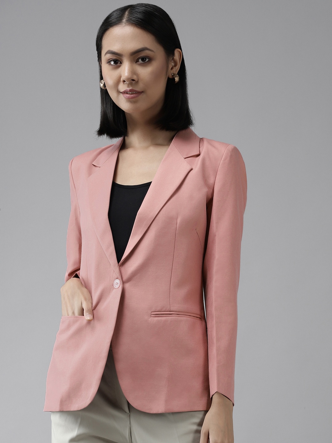 

Shaftesbury London Women Peach Solid Slim-Fit Single-Breasted Formal Blazer