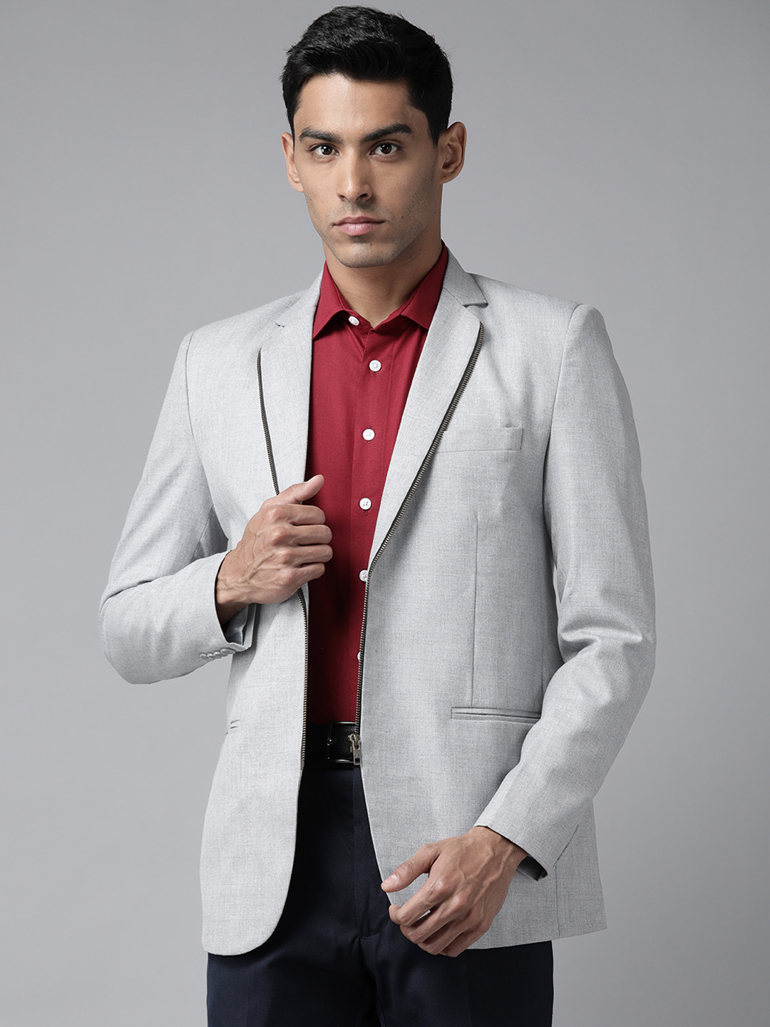 

Shaftesbury London Men Grey Slim Fit Solid Formal Blazer